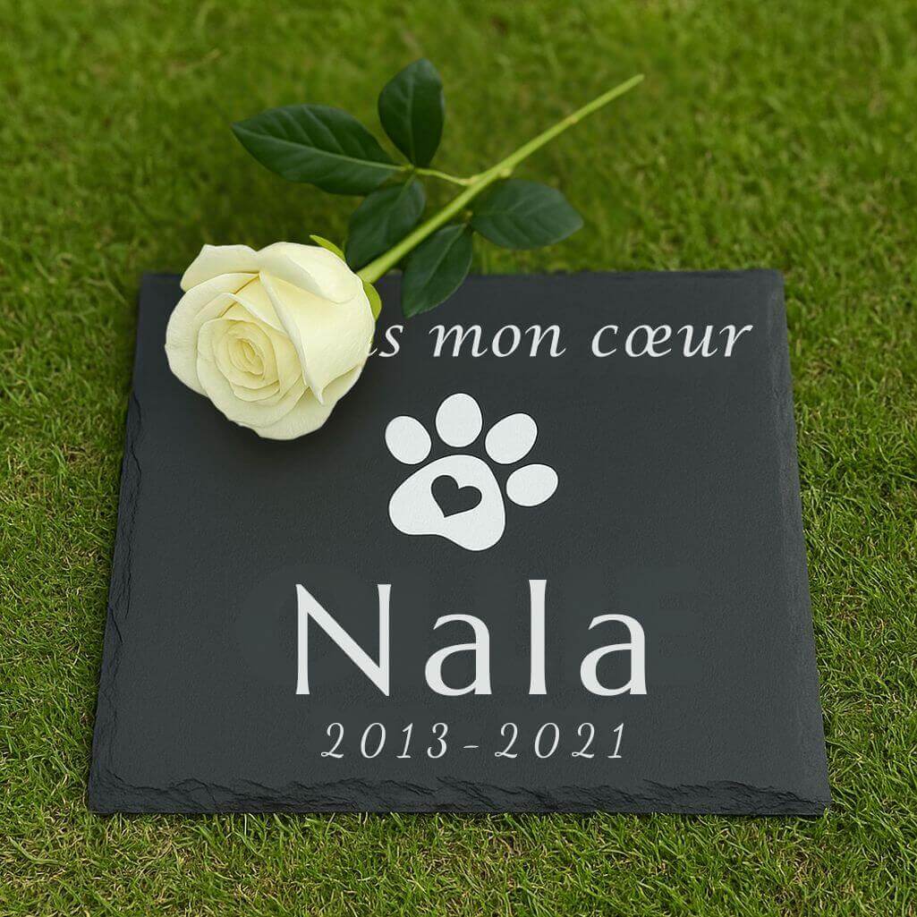Pierre commémorative chien carrée personnalisée – Plaque souvenir en ardoise avec nom, dates & message